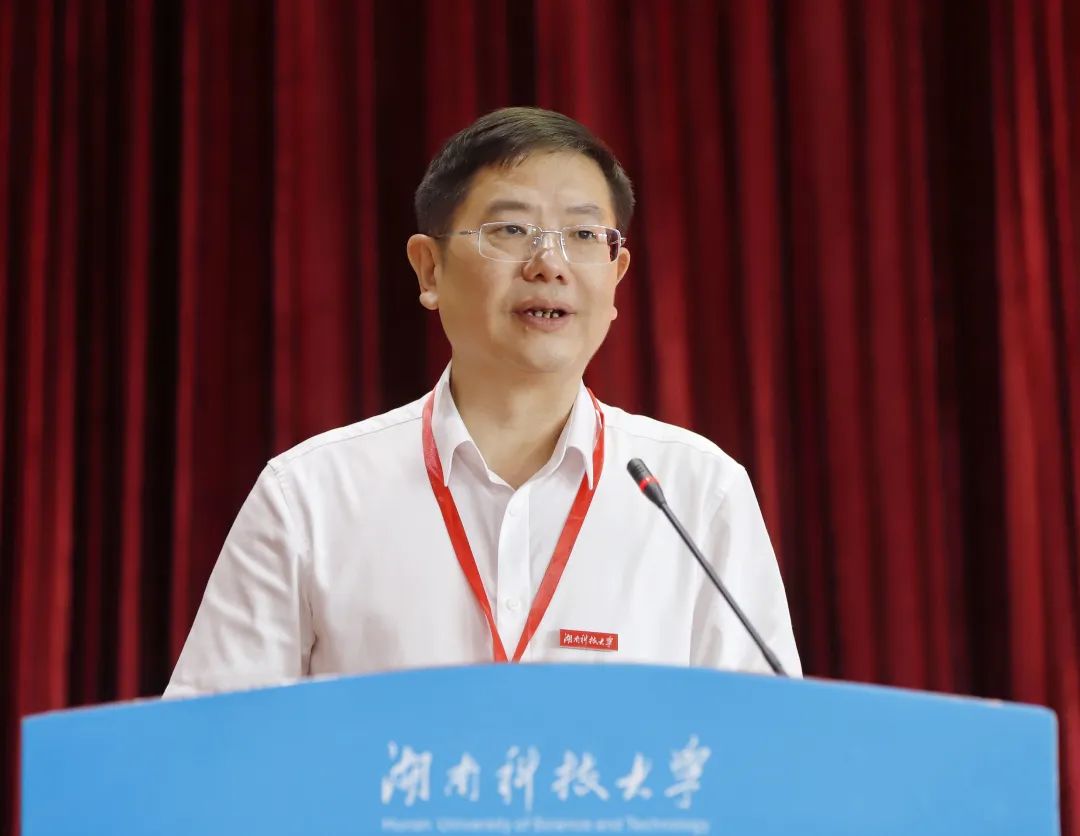 f058e18fefc04bec8e985a575835f6e5.jpg 9.jpg