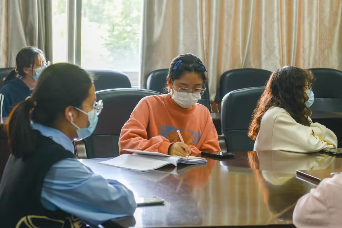 31844e00b5b7418c97a84ef6b73e5baa.jpg 5.jpg